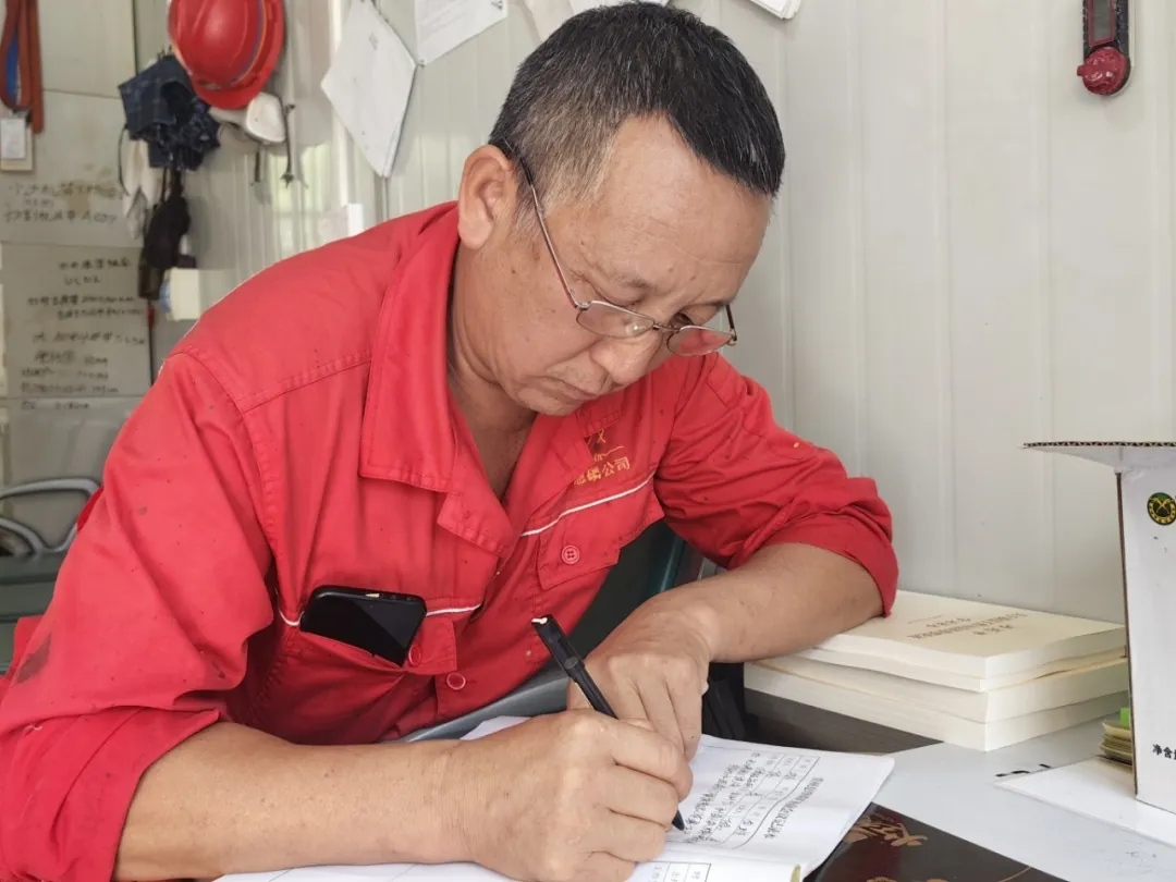先锋旗帜丨铝业集团“优秀共产党员”——陈勇